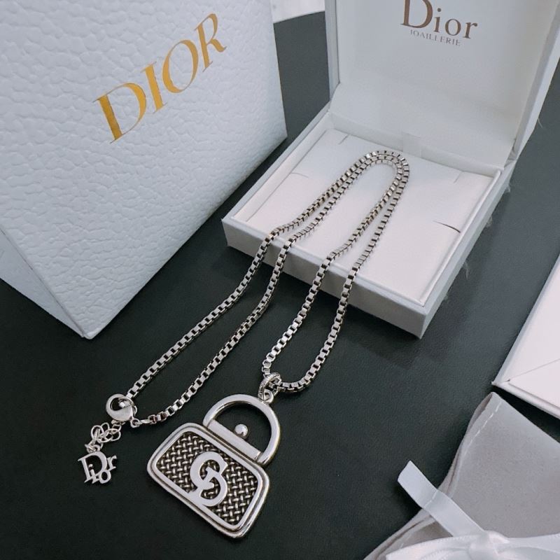 Christian Dior Necklaces